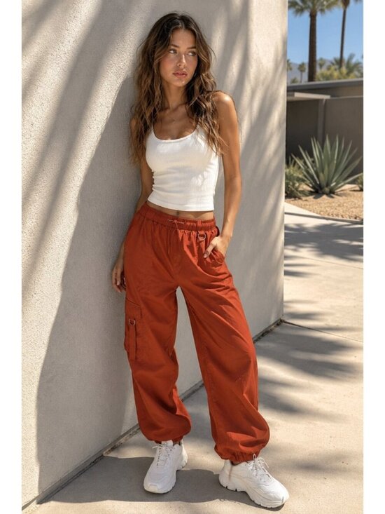 easel Pants - Easel Easy Breezy Parachute Cargo Pants in Cinnamon Small